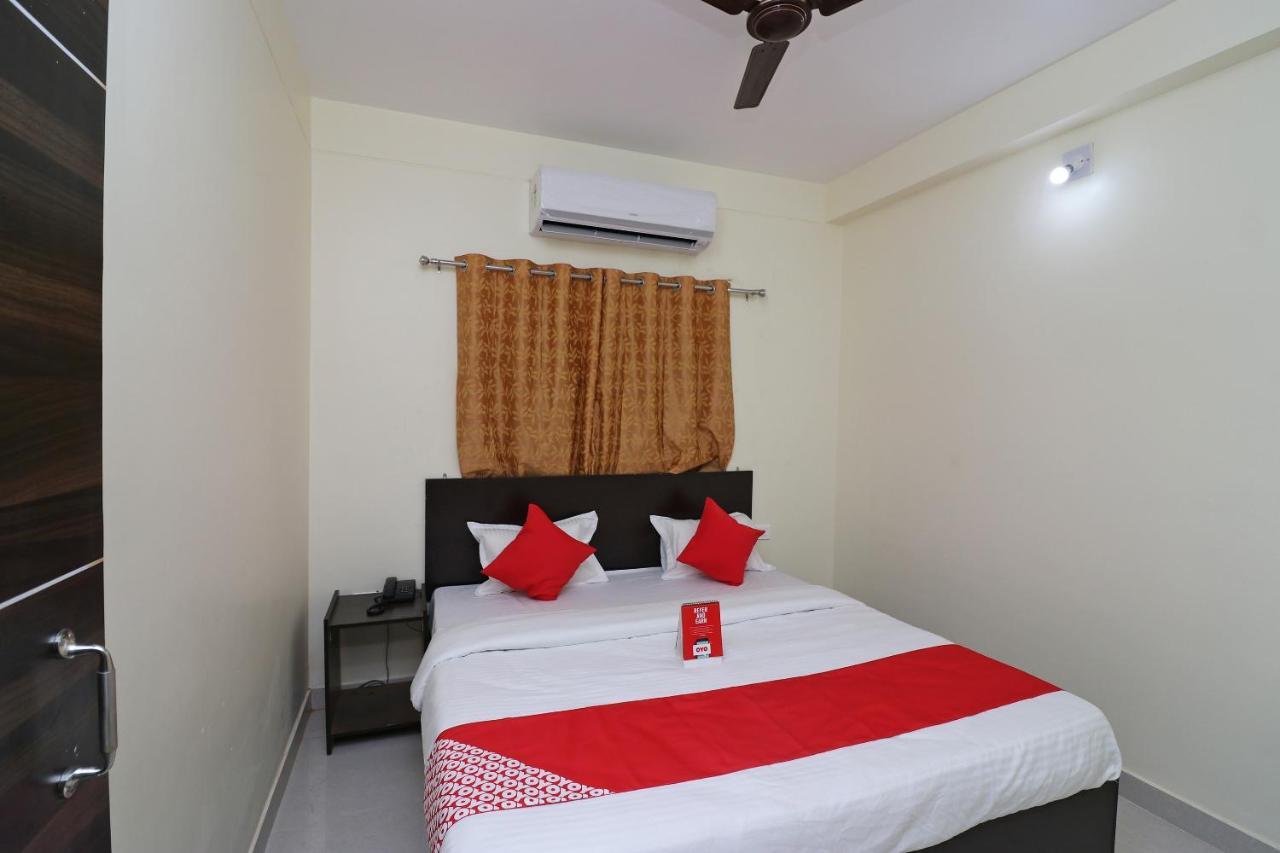Oyo Hotel Ayush Palace Cuttack Eksteriør bilde