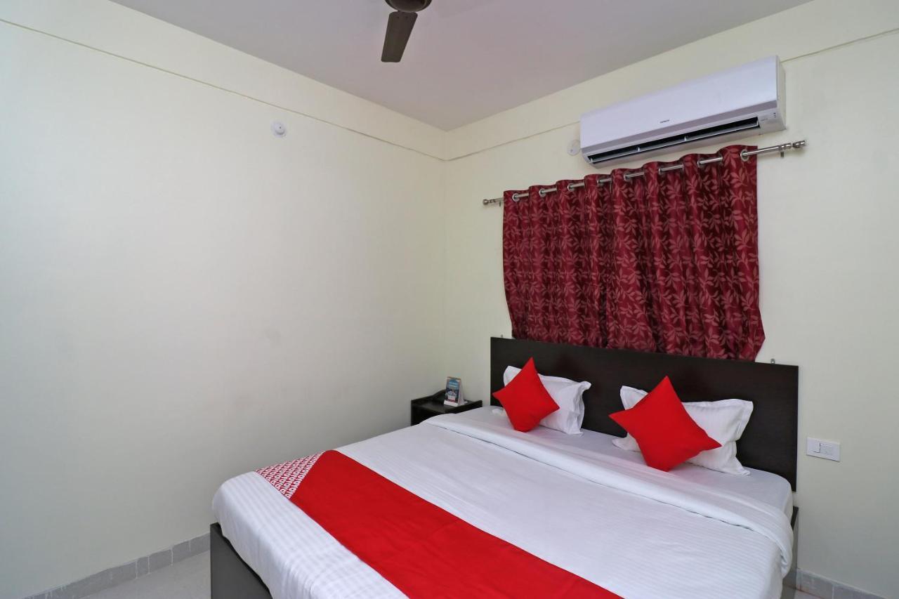 Oyo Hotel Ayush Palace Cuttack Eksteriør bilde