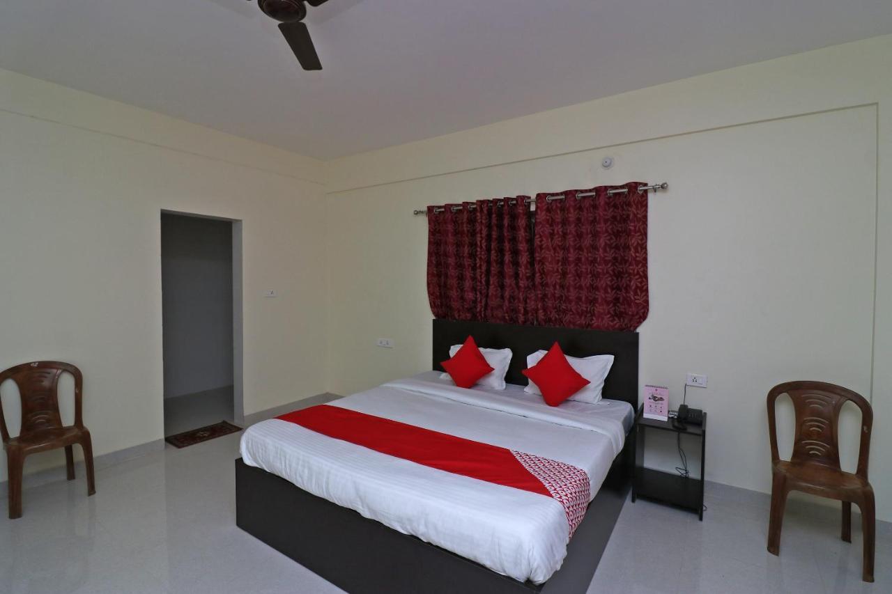 Oyo Hotel Ayush Palace Cuttack Eksteriør bilde