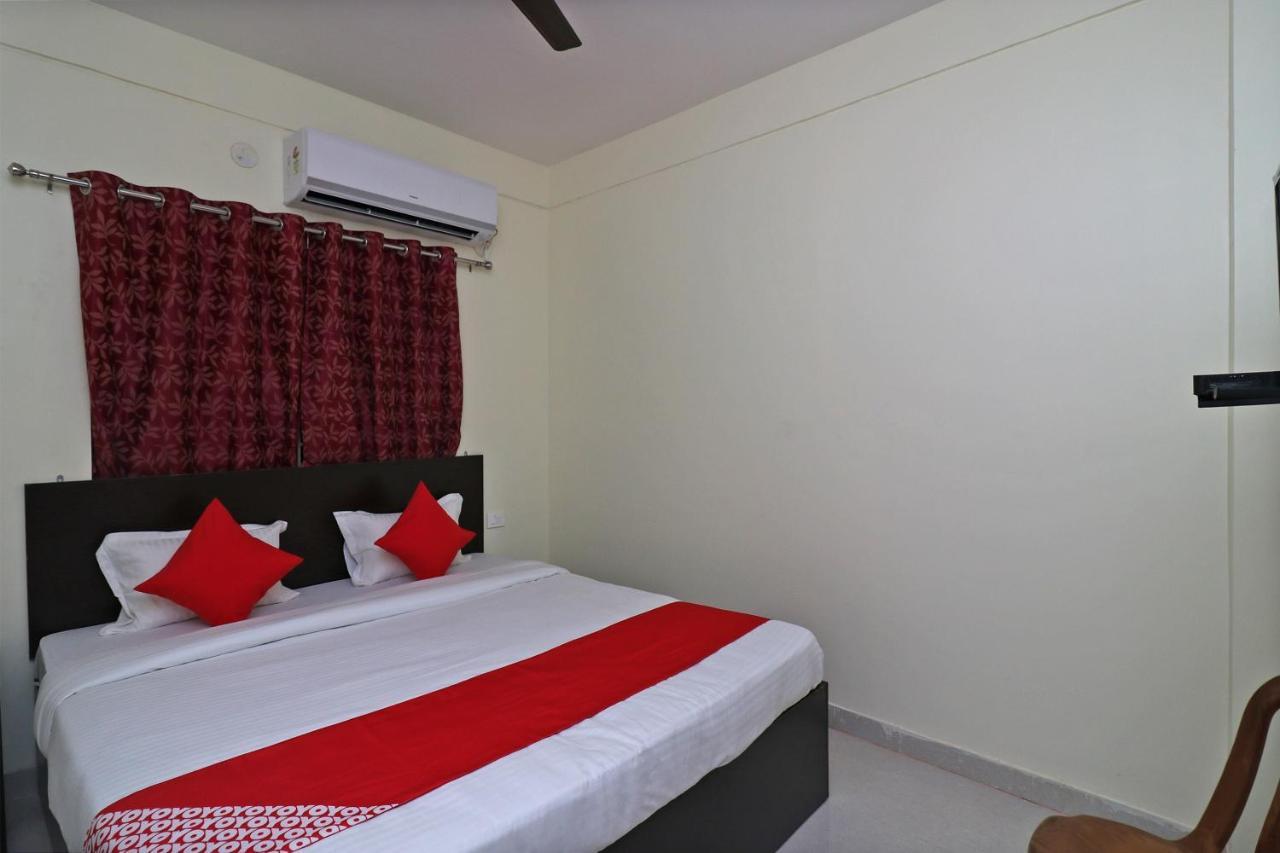 Oyo Hotel Ayush Palace Cuttack Eksteriør bilde